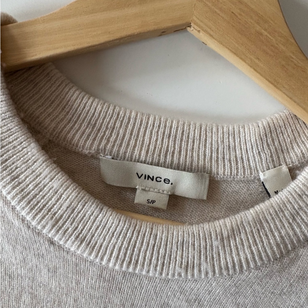 Vince. || Wool Cashmere Sweatshirt Raglan Crewneck Oatmeal Cream Beige Small - Picture 6 of 8
